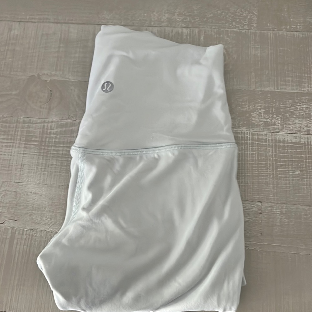 Lululemon 23” align Ocean Air size 2